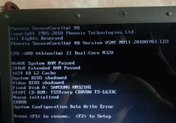 неправильно включается ноутбук SAMSUNG R523